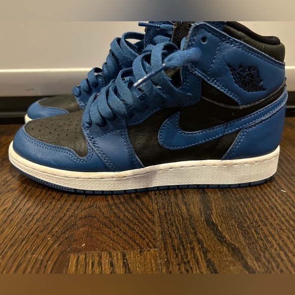 AIR JORDAN 1 RETRO HIGH OG GS ‘DARK MARINA BLUE’ SIZE US 5.5 Y - Picture 3 of 3